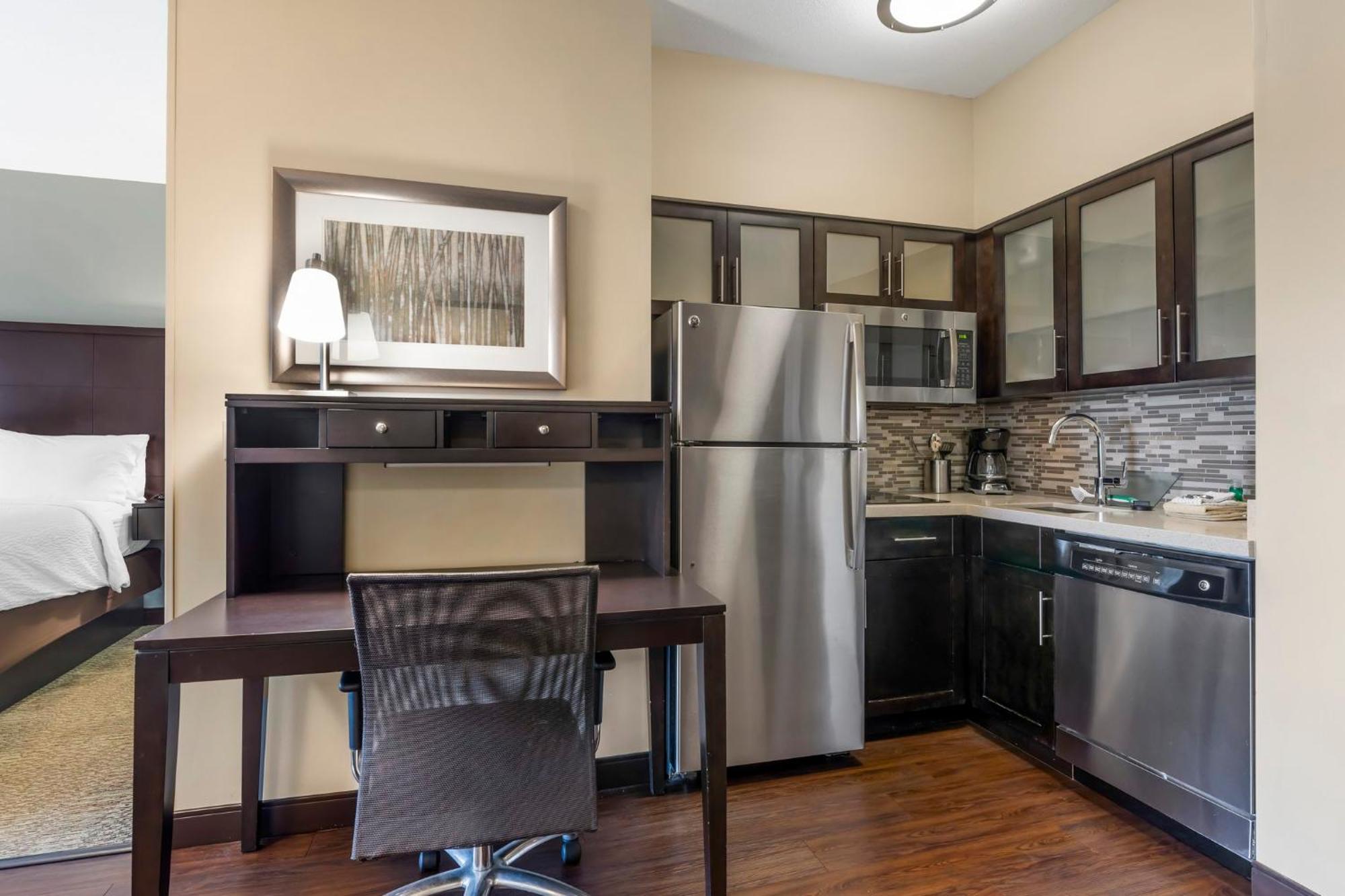 Staybridge Suites - Pittsburgh-Cranberry Township By Ihg Warrendale Exteriör bild
