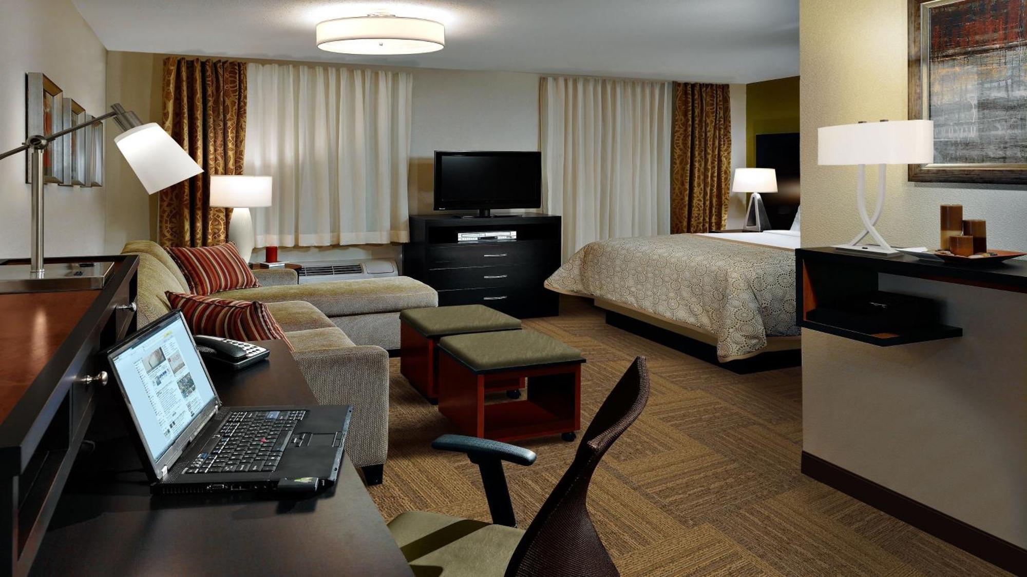 Staybridge Suites - Pittsburgh-Cranberry Township By Ihg Warrendale Exteriör bild